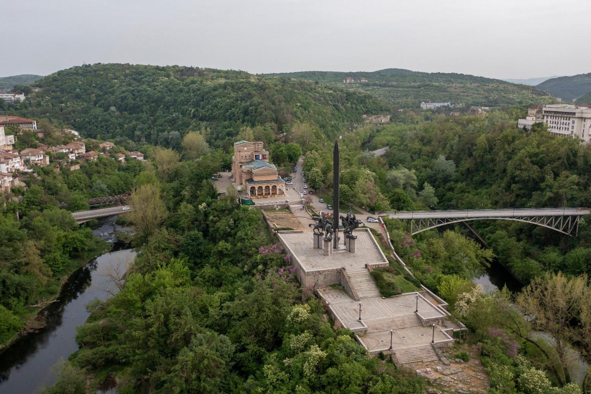 Bobevata Guest House - Floor 2 - Stunning View Old Town Veliko Tarnovo Exterior photo