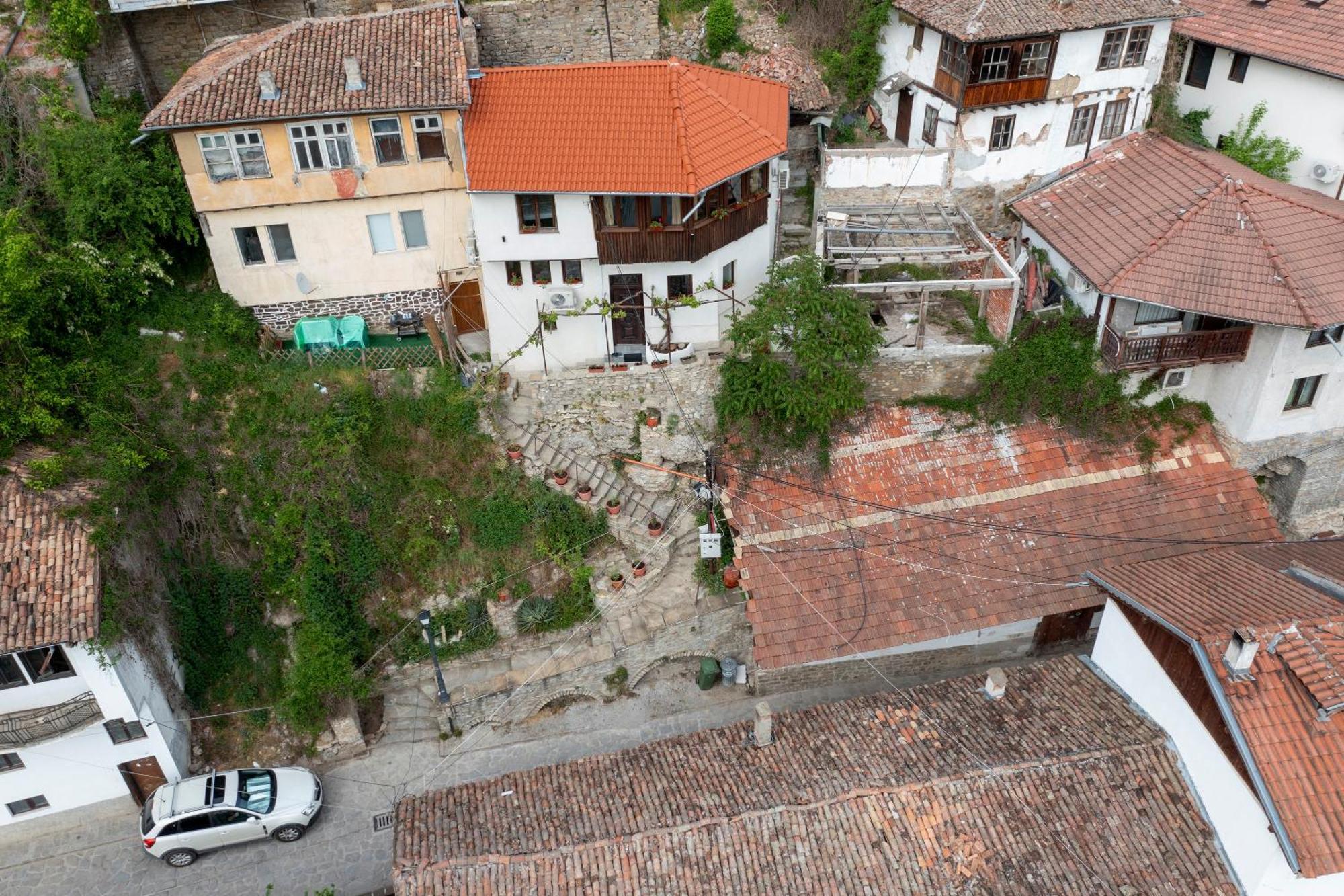 Bobevata Guest House - Floor 2 - Stunning View Old Town Veliko Tarnovo Exterior photo