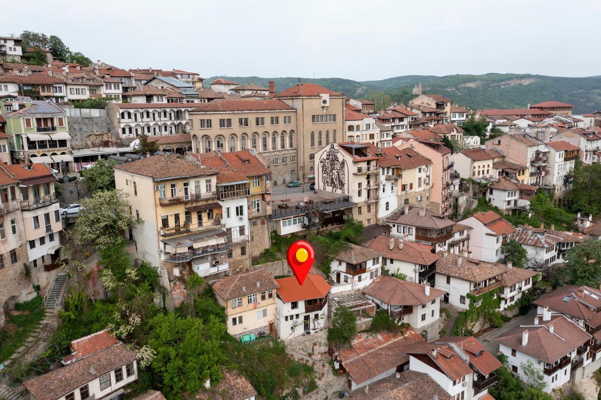 Bobevata Guest House - Floor 2 - Stunning View Old Town Veliko Tarnovo Exterior photo
